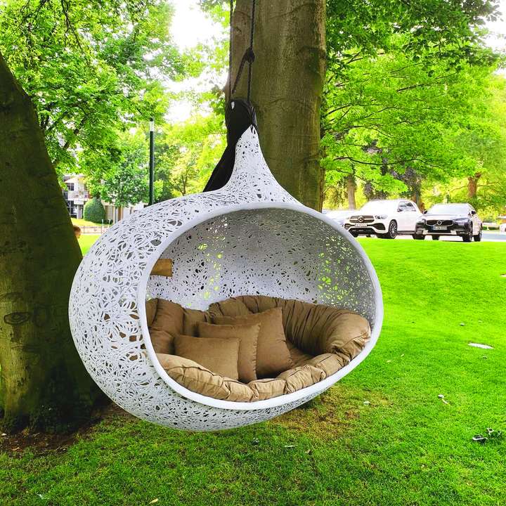 resort-style backyard
luxury outdoor furniture
high-end patio design
outdoor living inspiration